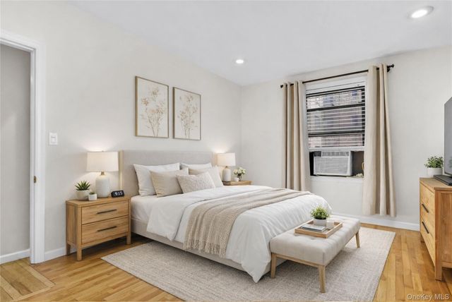 25-18 Union Street 2A, Flushing, NY 11354