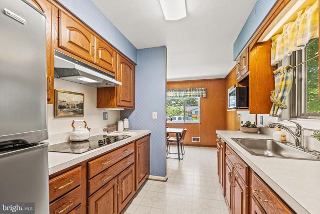 11105 SLYE CT, Silver Spring, MD 20902