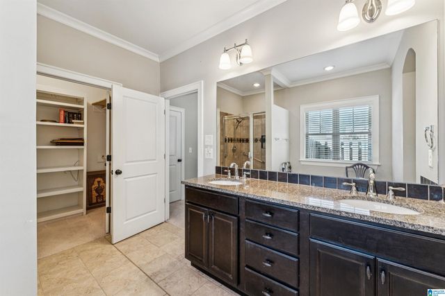 3960 BIBURY LANE, Birmingham, AL 35242