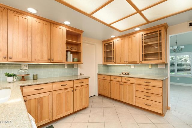 20194 Village 20, Camarillo, CA 93012