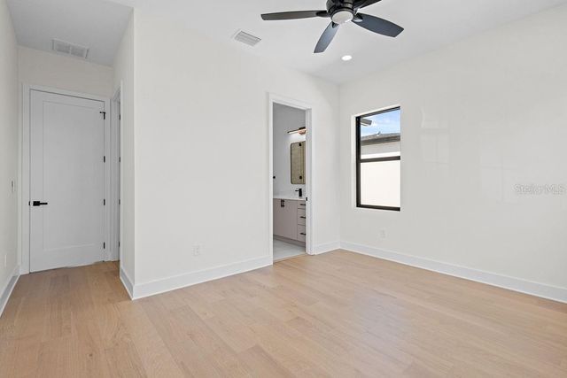 3202 W LA SALLE STREET, Tampa, FL 33607