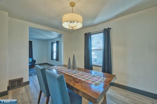 109 E Florida Avenue, Gilbert, MN 55741