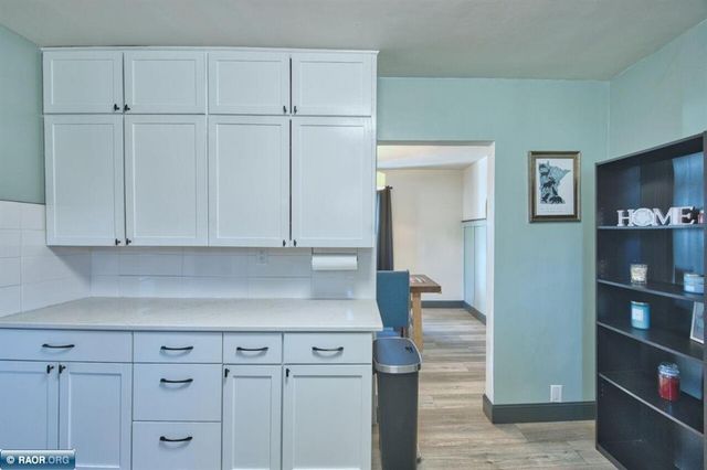 109 E Florida Avenue, Gilbert, MN 55741