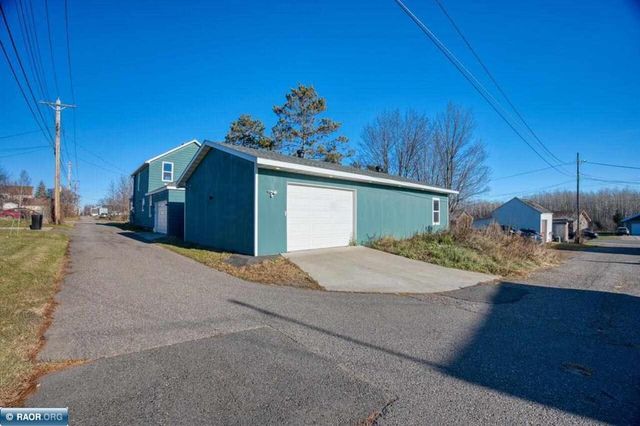 109 E Florida Avenue, Gilbert, MN 55741