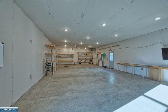 109 E Florida Avenue, Gilbert, MN 55741