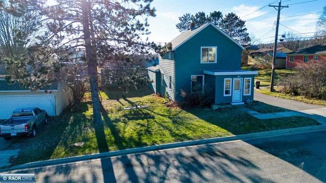 109 E Florida Avenue, Gilbert, MN 55741