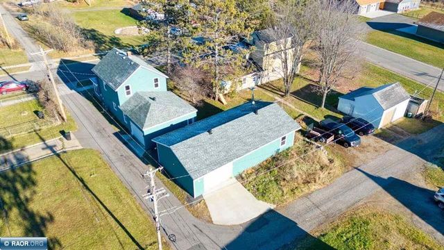 109 E Florida Avenue, Gilbert, MN 55741