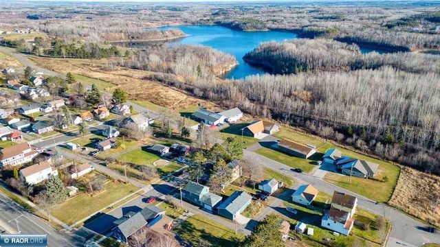 109 E Florida Avenue, Gilbert, MN 55741