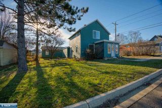 109 E Florida Avenue, Gilbert, MN 55741