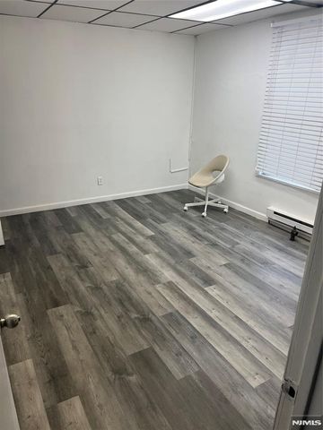 599 Bloomfield Avenue 2, Bloomfield, NJ 07003