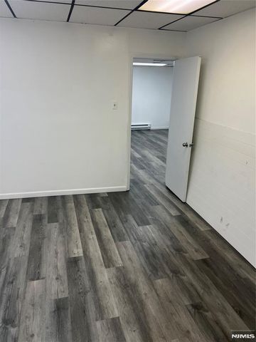 599 Bloomfield Avenue 2, Bloomfield, NJ 07003