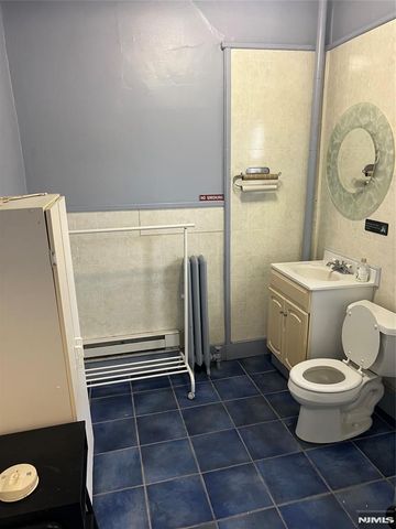 599 Bloomfield Avenue 2, Bloomfield, NJ 07003