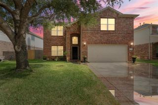 11926 Green Willow Falls Drive, Tomball, TX 77375