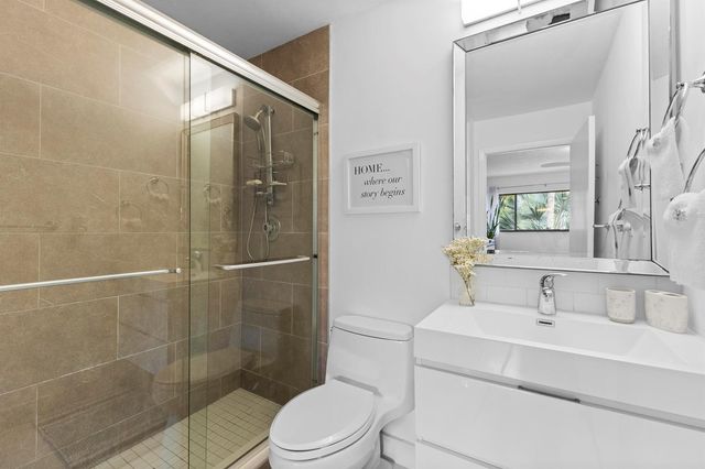 15492 Lakes Of Delray Boulevard 203, Delray Beach, FL 33484