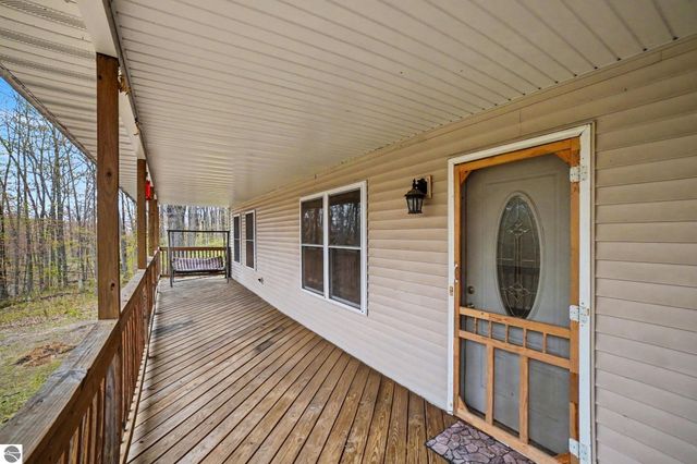 5955 Birchwood Trail, Lake, MI 48632