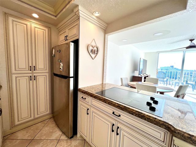 111 Briny Avenue 1908, Pompano Beach, FL 33062