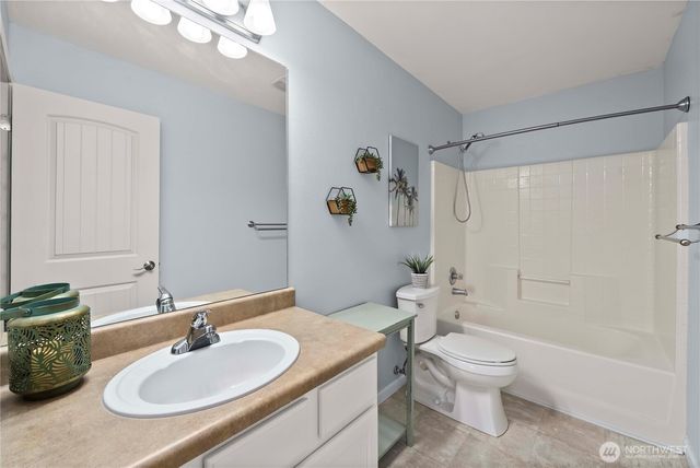 19738 99th Street Ct E, Bonney Lake, WA 98931