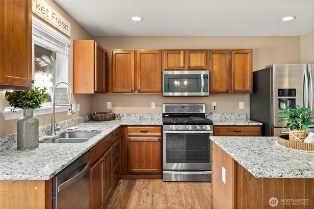 19738 99th Street Ct E, Bonney Lake, WA 98931