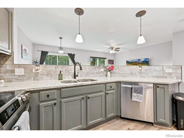 4008 Three Bridges Court, Loveland, CO 80538