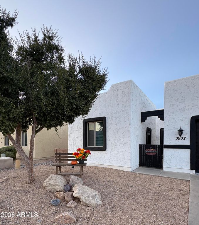 3932 W SALTER Drive, Glendale, AZ 85308 — exterior