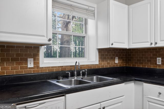 7156 Bowie Drive, Lithonia, GA 30038