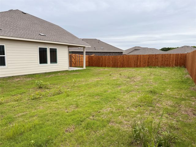 3917 Oakcrest Lane, Princeton, TX 75407