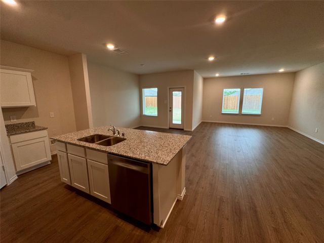 3917 Oakcrest Lane, Princeton, TX 75407