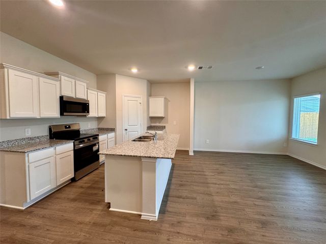 3917 Oakcrest Lane, Princeton, TX 75407