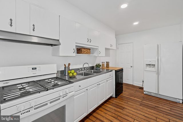 308 GREENLOW RD, Catonsville, MD 21228