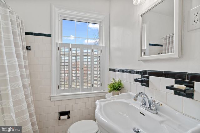 308 GREENLOW RD, Catonsville, MD 21228