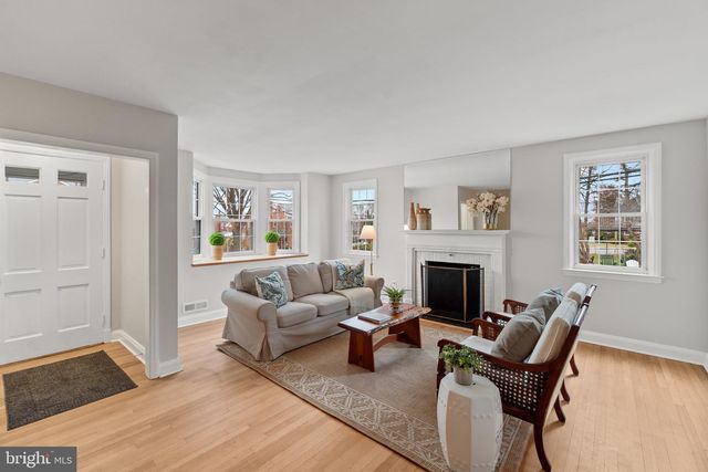 308 GREENLOW RD, Catonsville, MD 21228