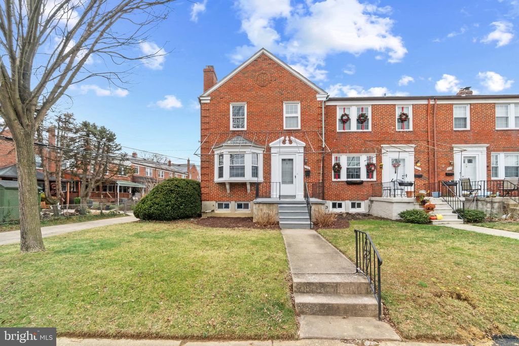 308 GREENLOW RD, Catonsville, MD 21228