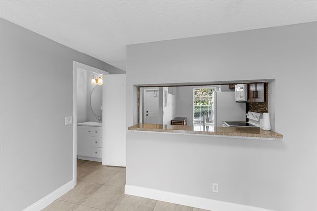 3192 Festival Dr 238, Margate, FL 33063