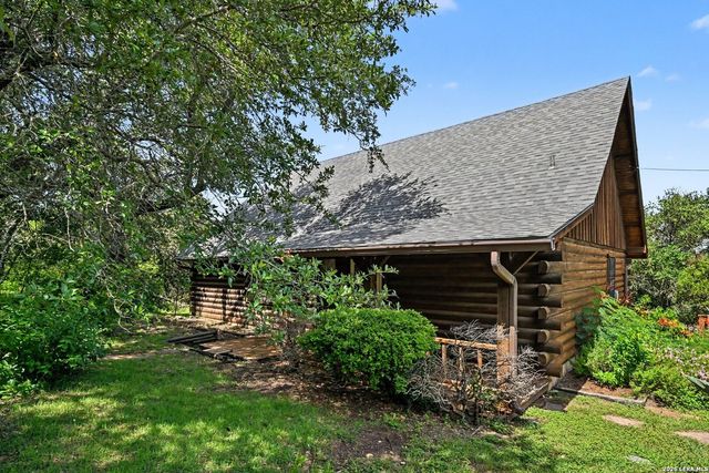 140 Teal Rdg, Canyon Lake, TX 78133