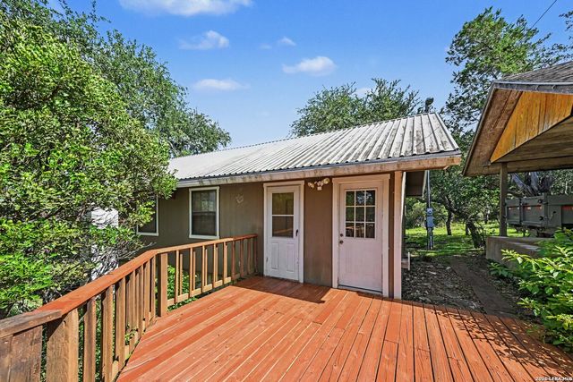 140 Teal Rdg, Canyon Lake, TX 78133