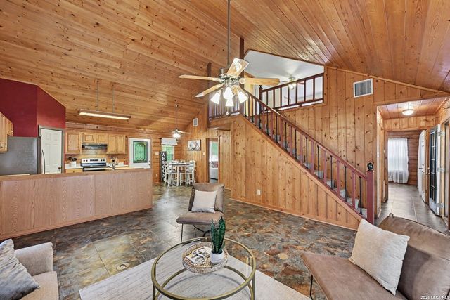 140 Teal Rdg, Canyon Lake, TX 78133