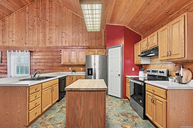 140 Teal Rdg, Canyon Lake, TX 78133