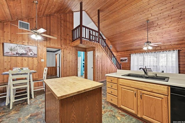 140 Teal Rdg, Canyon Lake, TX 78133