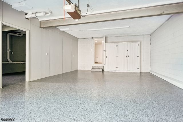 50 STONERIDGE ROAD, New Providence Boro, NJ 07901