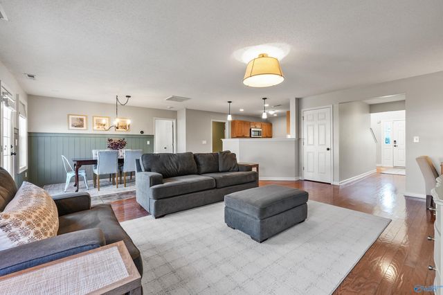 124 Dartford Drive, Madison, AL 35756