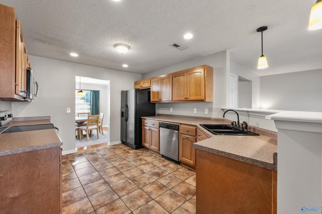 124 Dartford Drive, Madison, AL 35756