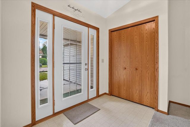 1223 Alpine Drive, Janesville, WI 53546