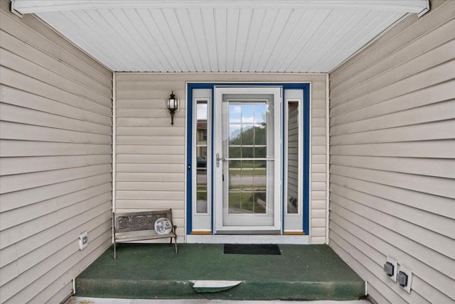 1223 Alpine Drive, Janesville, WI 53546
