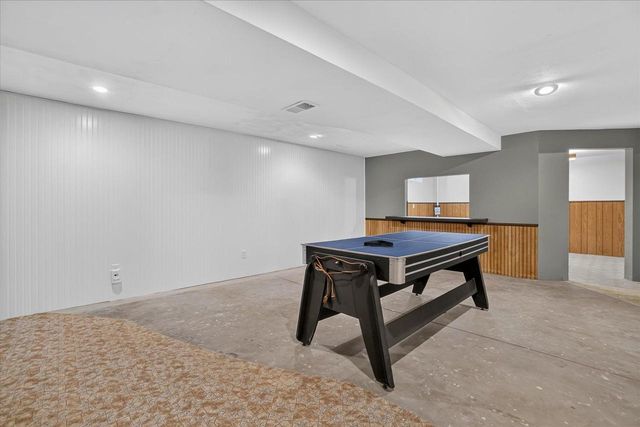 1223 Alpine Drive, Janesville, WI 53546