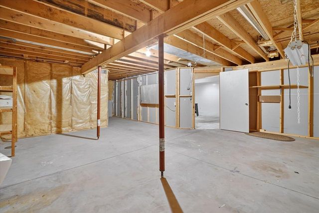 1223 Alpine Drive, Janesville, WI 53546
