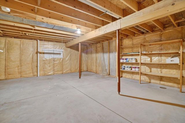 1223 Alpine Drive, Janesville, WI 53546