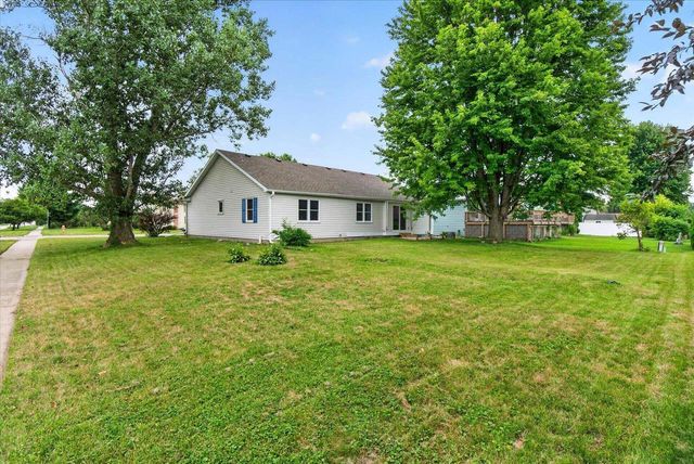 1223 Alpine Drive, Janesville, WI 53546