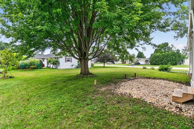 1223 Alpine Drive, Janesville, WI 53546