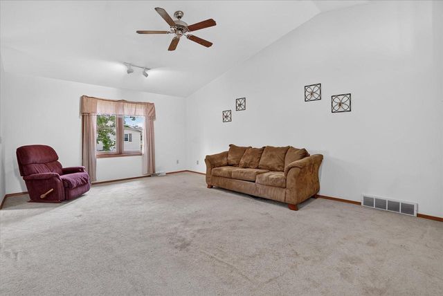 1223 Alpine Drive, Janesville, WI 53546