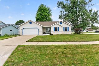 1223 Alpine Drive, Janesville, WI 53546